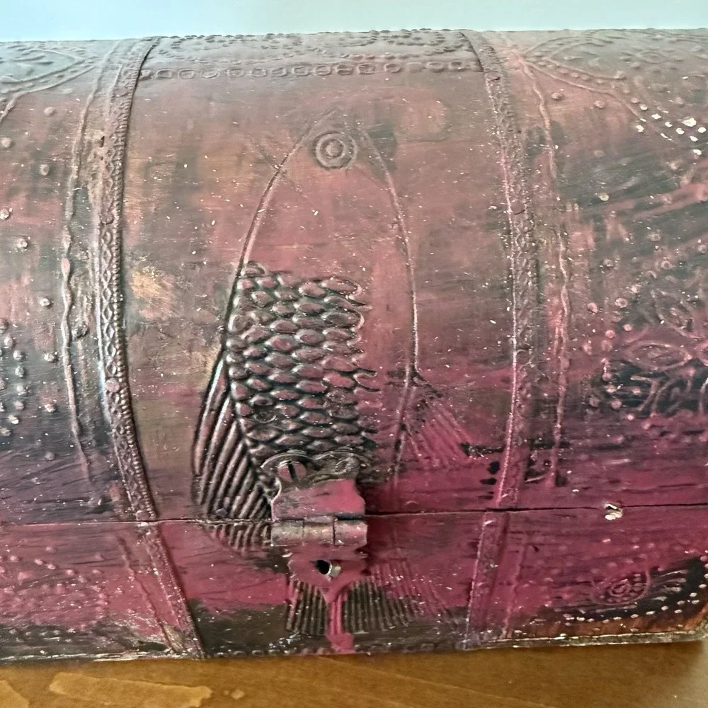 Vintage Red Hand-Painted Wood Floral Fish Treasure Chest Trinket Domed Box Latch